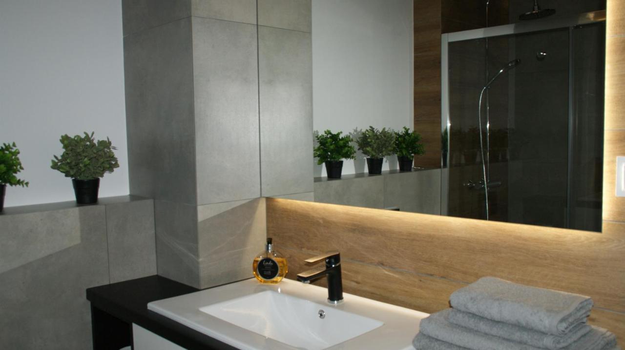 Apartament Zegar 24H Appartamento Białystok Esterno foto
